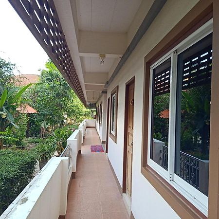 פאיאו Phumchan Place Hotel מראה חיצוני תמונה